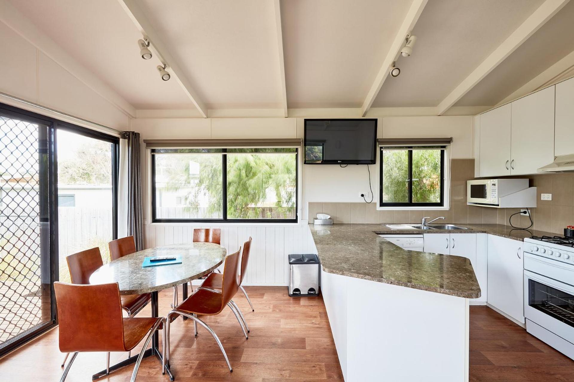 Torquay Foreshore Caravan Park Экстерьер фото