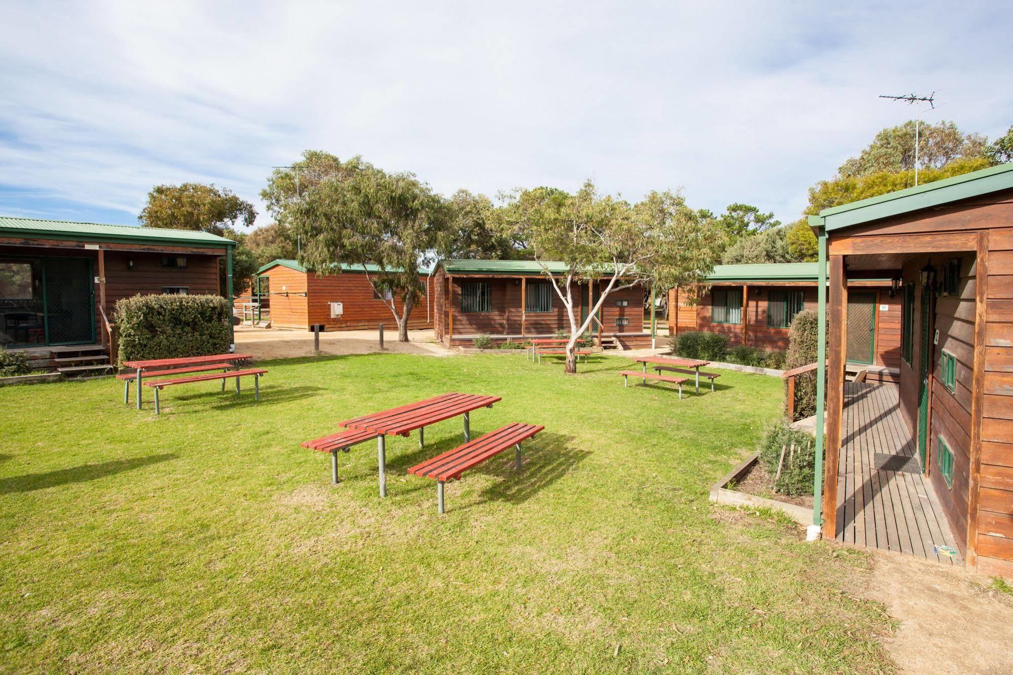 Torquay Foreshore Caravan Park Экстерьер фото