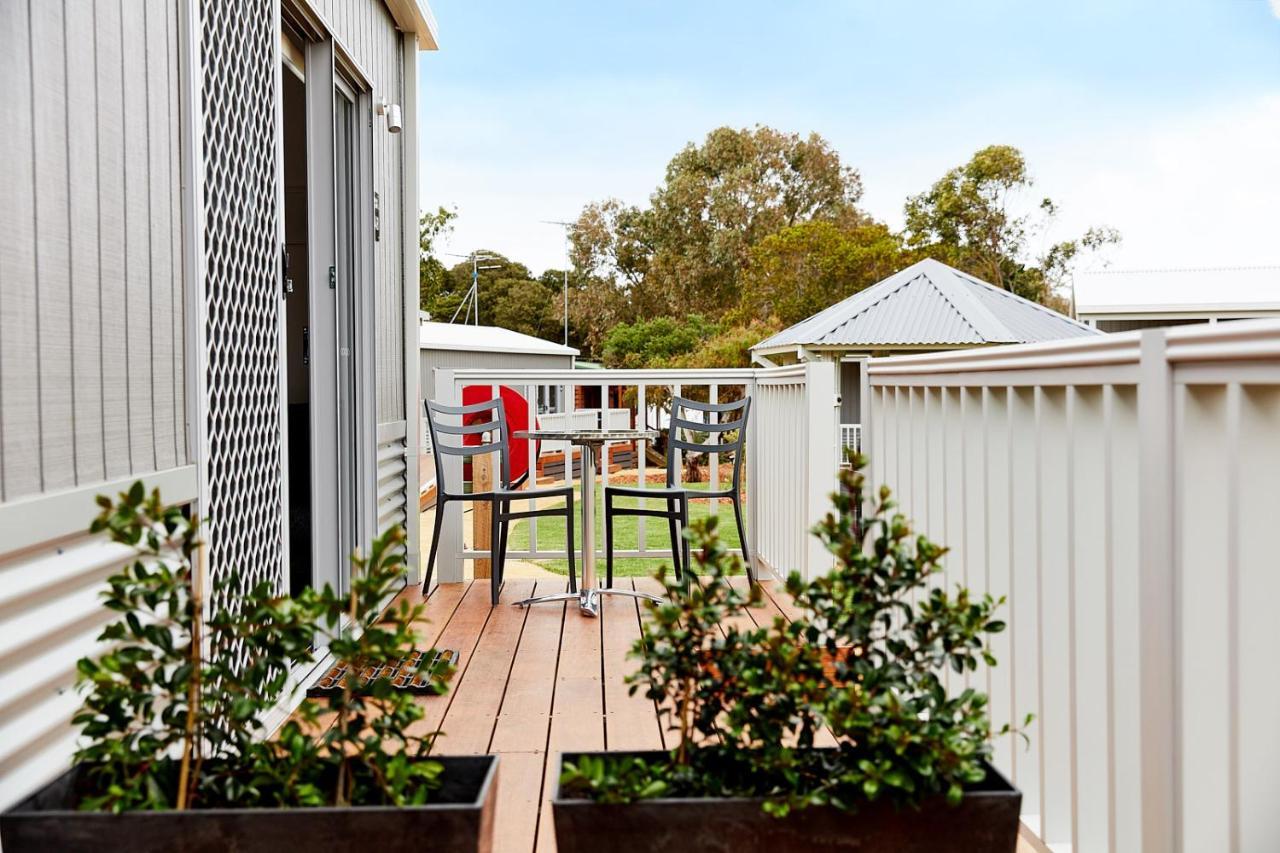 Torquay Foreshore Caravan Park Экстерьер фото