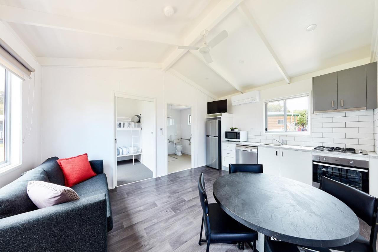 Torquay Foreshore Caravan Park Экстерьер фото